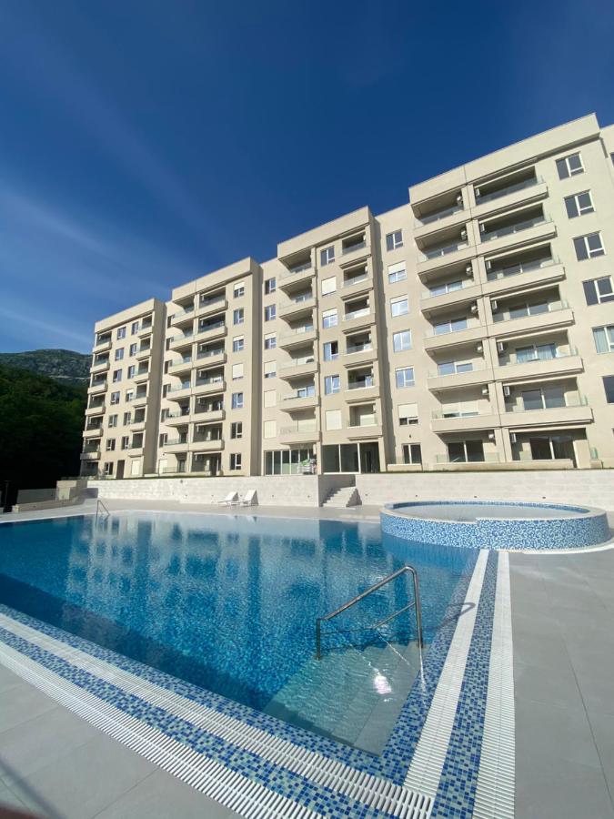 Comfort Studio With Sea View And Swimming Pool Bečići Buitenkant foto